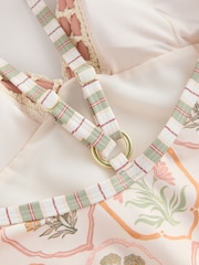 Ecru/Pfirsich geblümt - Figurformender Badeanzug mit tiefem Ausschnitt - Bild 8 von 8