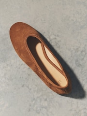 بني فاتح بني - The Set Deconstructed Soft Suede Leather Ballerinas - صورة 5 من 6