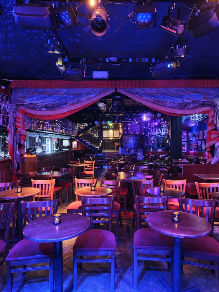 Indytute Come to the Cabaret for Two London Gift Experience - Image 4 of 4 Indytute Come to the Cabaret for Two London Gift Experience - Image 4 of 4