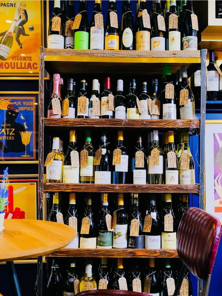 Indytute Covent Garden Wine Hideaway for Two London Gift Experience - Image 4 of 4 Indytute Covent Garden Wine Hideaway for Two London Gift Experience - Image 4 of 4