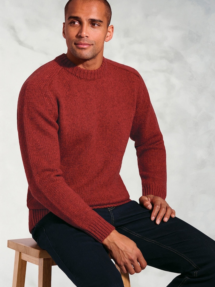 Brook Taverner Red Chunky Lambswool Crew Neck Jumper - Image 3 of 3 Brook Taverner Red Chunky Lambswool Crew Neck Jumper - Image 3 of 3