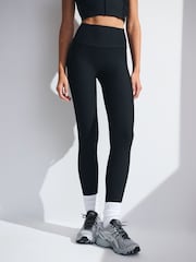 Abercrombie & Fitch Black SculptLUX 7/8-Length Leggings - Image 1 of 8
