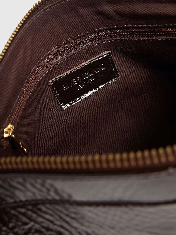 River Island Brown Leather Cracked Texture Shoulder Bag - Image 5 of 5