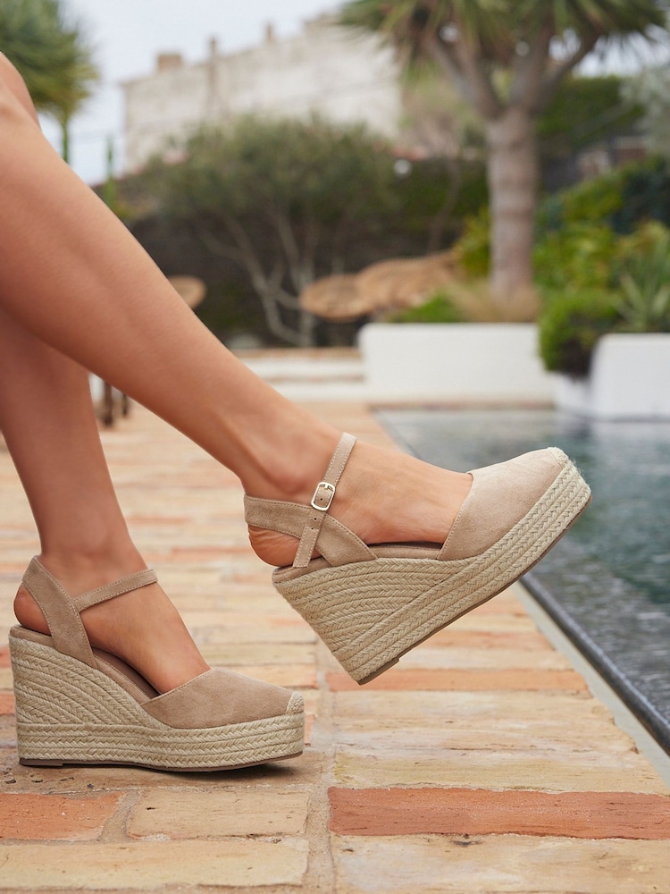 Linzi Natural True Closed Toe Espadrille High Wedge - Image 1 of 5 Linzi Natural True Closed Toe Espadrille High Wedge - Image 1 of 5