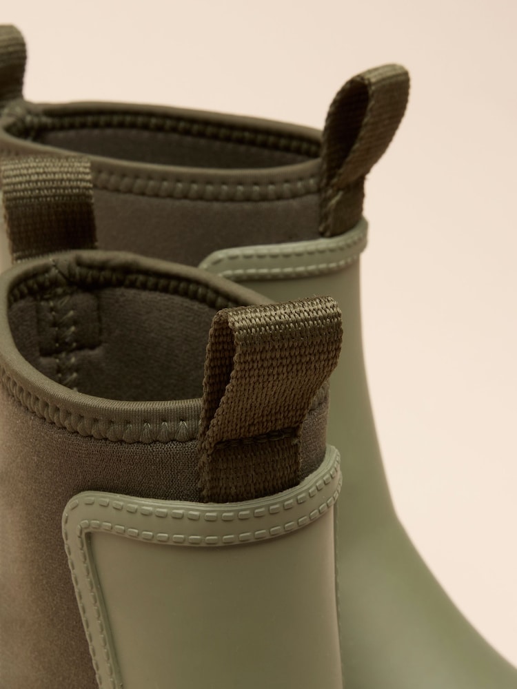 Joules Oakfield Khaki Green Neoprene Lined Ankle Wellies - Image 6 of 6 Joules Oakfield Khaki Green Neoprene Lined Ankle Wellies - Image 6 of 6
