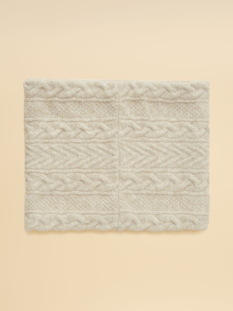 Joules Cable Oatmeal Cosy Lined Snood - Image 5 of 5