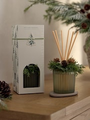 Christmas Tree Pine Needle and Eucalyptus 180ml Light Up Reed Diffuser - Image 2 of 5
