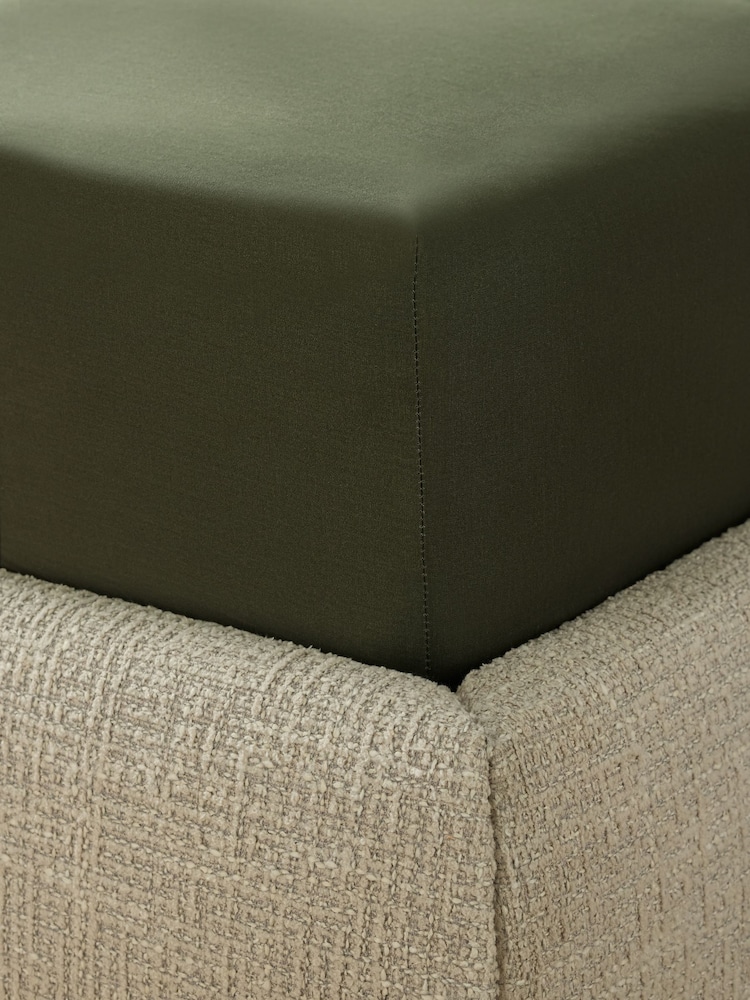 Dark Green 100% Cotton Deep Fitted Sheet - Image 2 of 2 Dark Green 100% Cotton Deep Fitted Sheet - Image 2 of 2