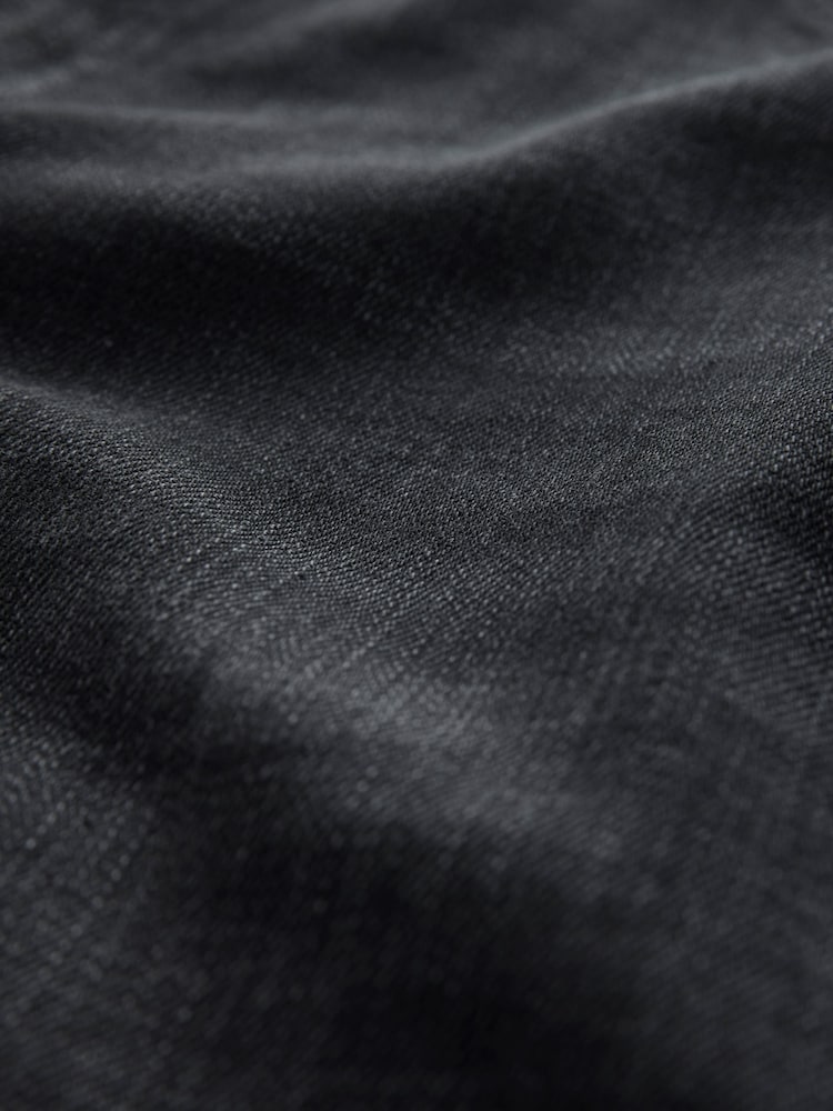 Schwarz - Enge Passform - Denim-Shorts mit Stretchanteil - Bild 5 von 5