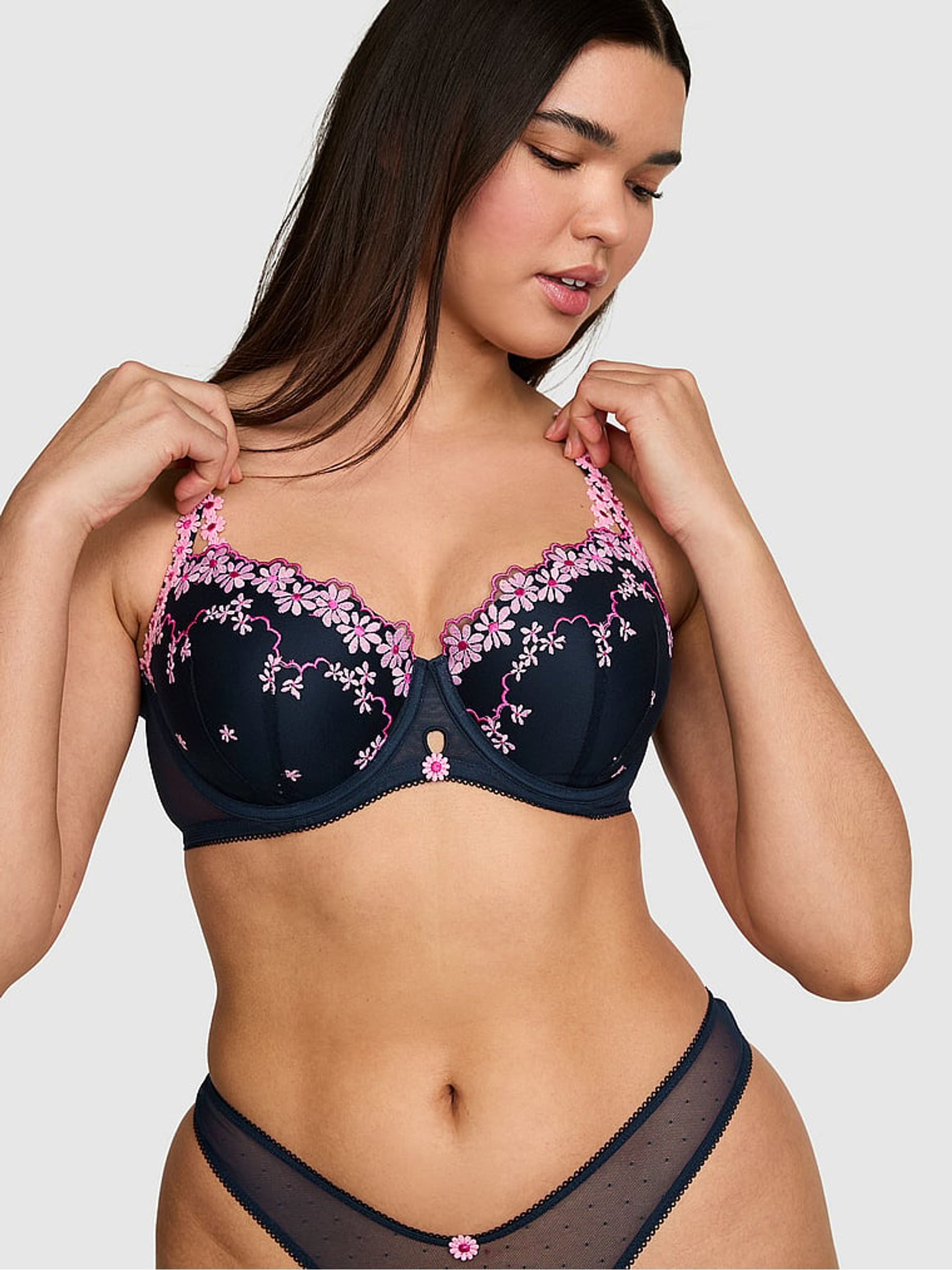 Victoria's Secret PINK Noir Navy Blue Lightly Lined Balcony Daisy Embroidery Bra