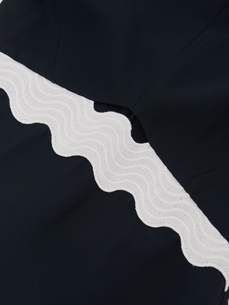 Reiss Navy/Ivory Dillon Contrast Wave-Trim Fitted Midi Dress - Image 7 of 7 Reiss Navy/Ivory Dillon Contrast Wave-Trim Fitted Midi Dress - Image 7 of 7