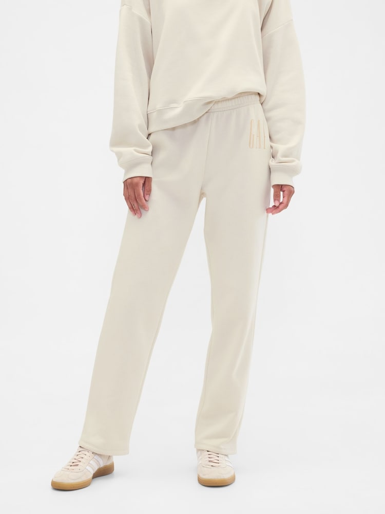Gap Cream Logo Pull On Slim Joggers - Image 1 of 5