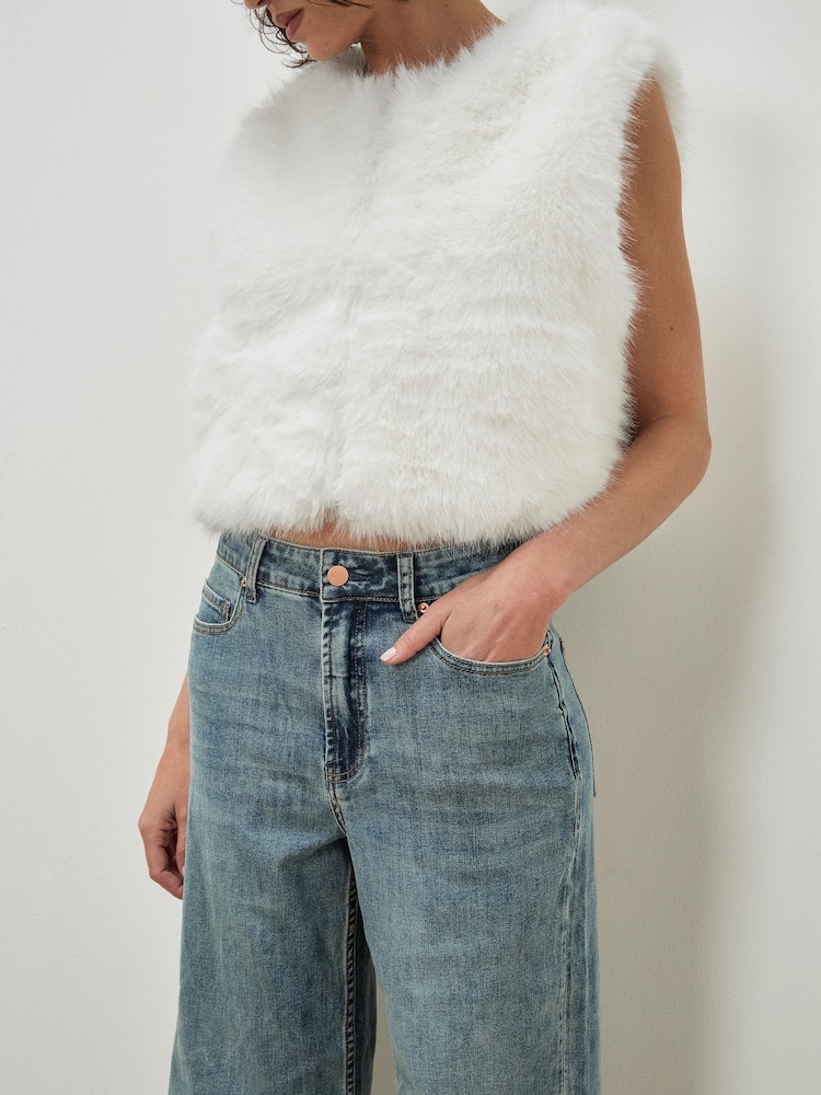 Apricot Blue Elisa Wide Leg Straight Jeans - Image 2 of 5 Apricot Blue Elisa Wide Leg Straight Jeans - Image 2 of 5