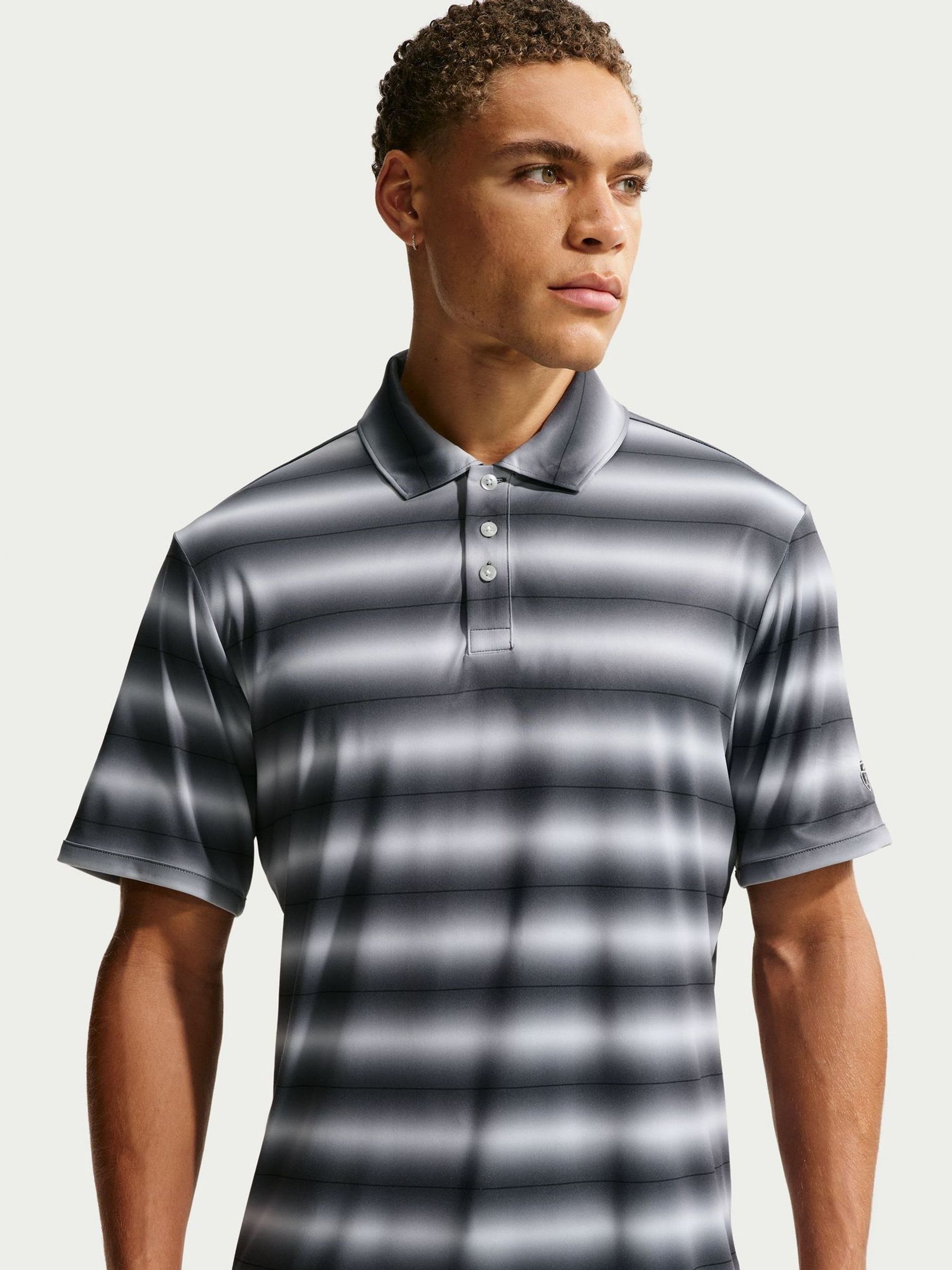 Next：日本 ブラック - Nike Dri-FIT PAR5 ストライプ ゴルフ