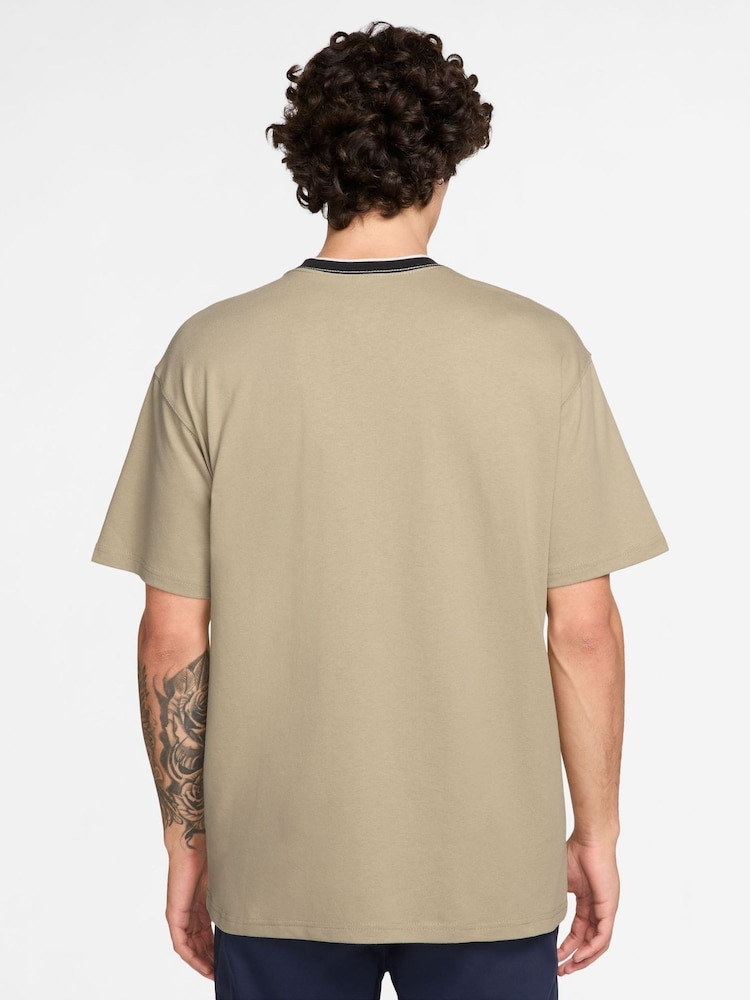 Nike Brown Tipped Retro Golf T-Shirt - Image 2 of 3