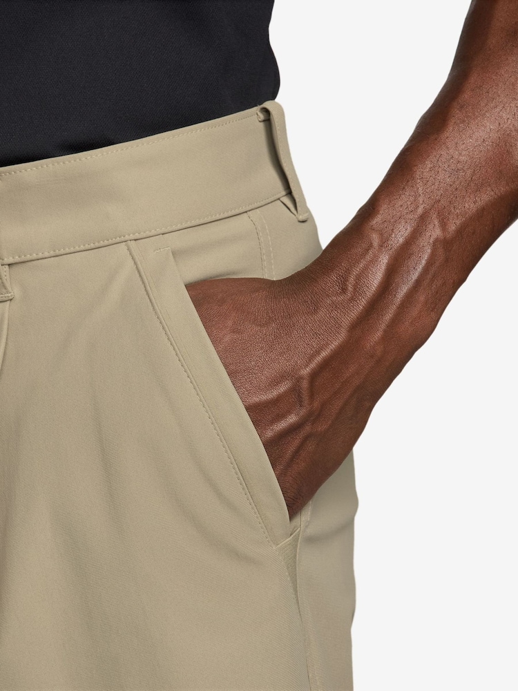 Nike Brown Dri-FIT PAR Above Knee Golf Shorts - Image 4 of 4 Nike Brown Dri-FIT PAR Above Knee Golf Shorts - Image 4 of 4