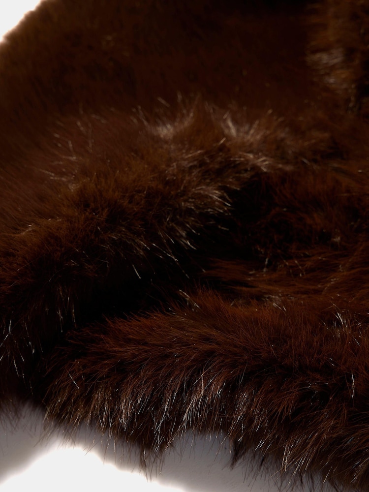 Mint Velvet Brown Brown Faux Fur Triangle Scarf - Image 3 of 3 Mint Velvet Brown Brown Faux Fur Triangle Scarf - Image 3 of 3