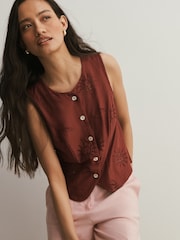 Burgundy Sun - 刺繍入りボタンフロントトップス - 画像 1 / 4