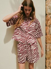 Red/ Ecru Zebra Print - N. Premium 100% Linen Pull-On Shorts - 图片1 / 4