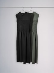 The Set 2 Pack Shirred Maxi Jersey Dresses Khaki Green/Black - Image 2 of 9