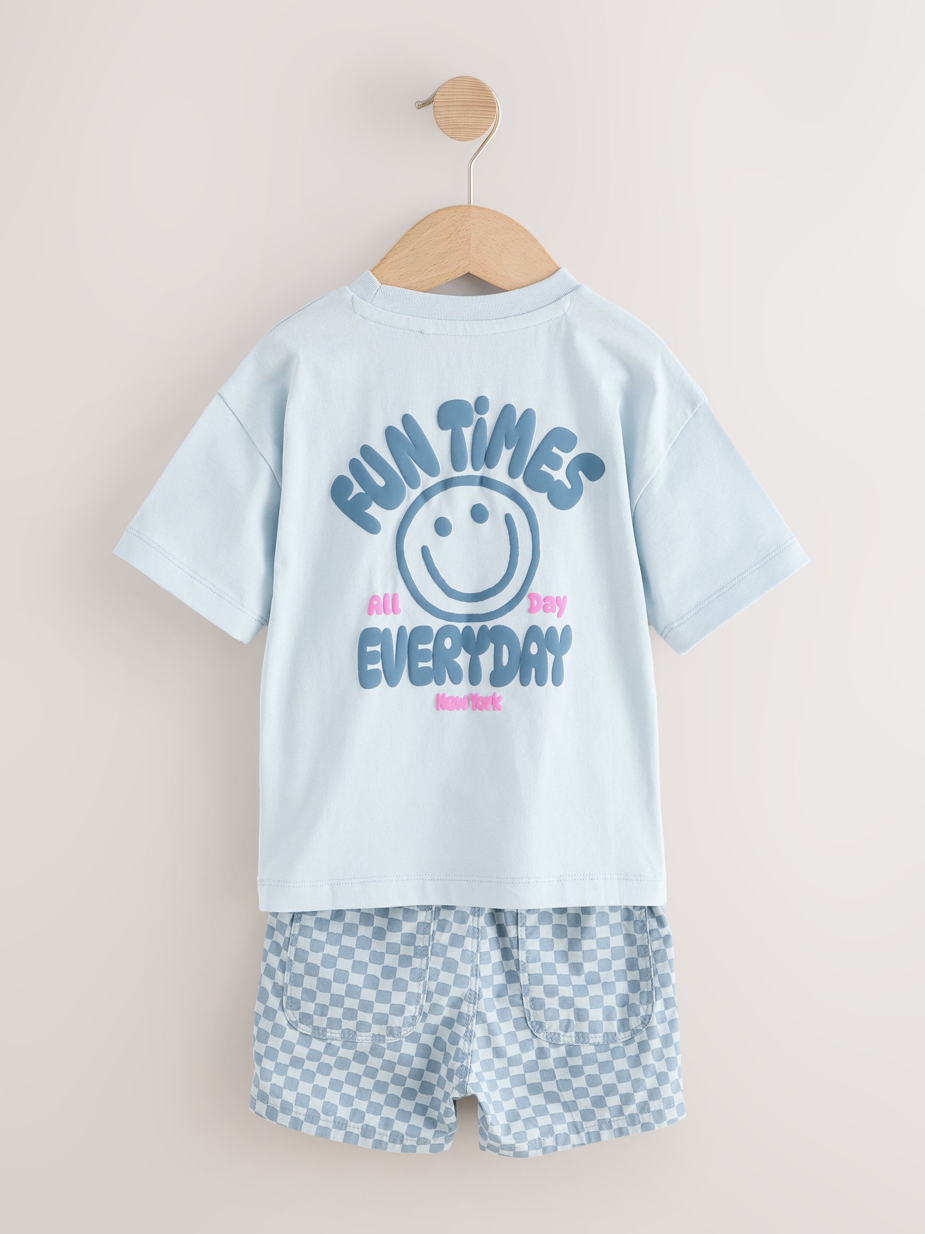 Next：日本 ブルー チェッカーボード - 半袖 Tシャツ＆ショートパンツ