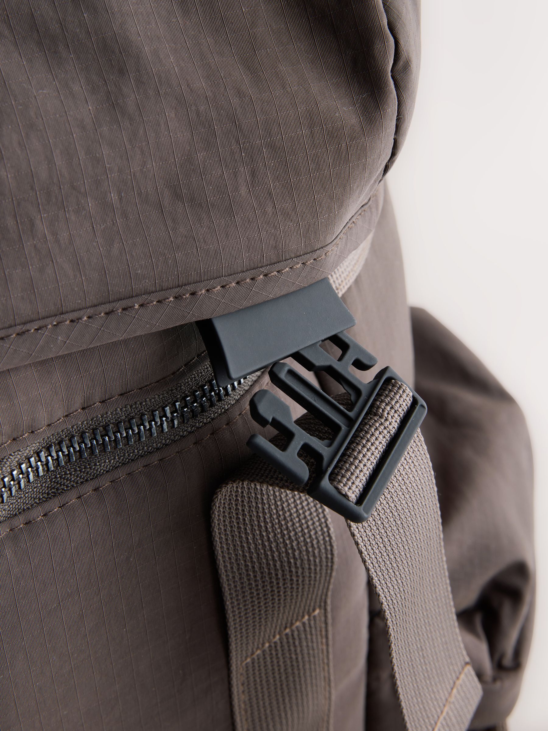 Buy Коричневий - Ripstop Backpack з сайту Next Ukraine