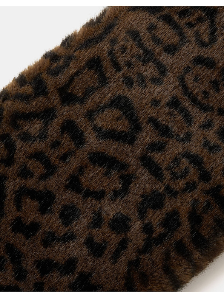 Accessorize Animal Faux Fur Leopard Print Stole Scarf - Image 2 of 2 Accessorize Animal Faux Fur Leopard Print Stole Scarf - Image 2 of 2