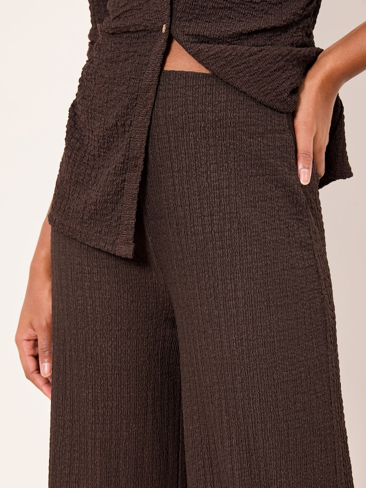 Lipsy Wide Leg Crinkle Trousers - Bild 4 von 4