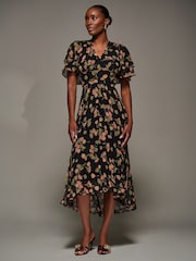 Jolie Moi Angel Sleeve Pleated Chiffon Midaxi Dress - Bild 6 von 6