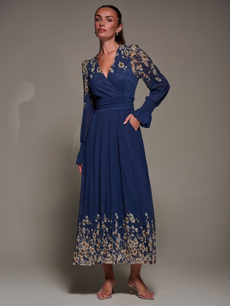 Jolie Moi Mirrored Print Long Sleeve Mesh Maxi Dress - Bild 6 von 6