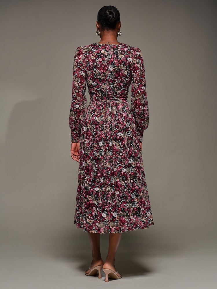 Jolie Moi Langarm Maxikleid aus bedruckter Spitze - Bild 2 von 6