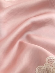 Różowy/kremowy - Satin V-Neck Lace Trim Top - Obraz 6 z 7