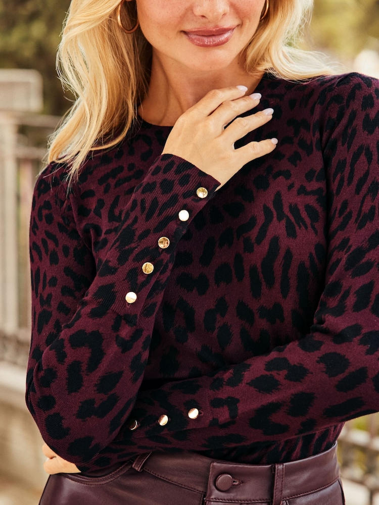 Sosandar Red Leopard Print Crew Neck Jumper - Image 5 of 5