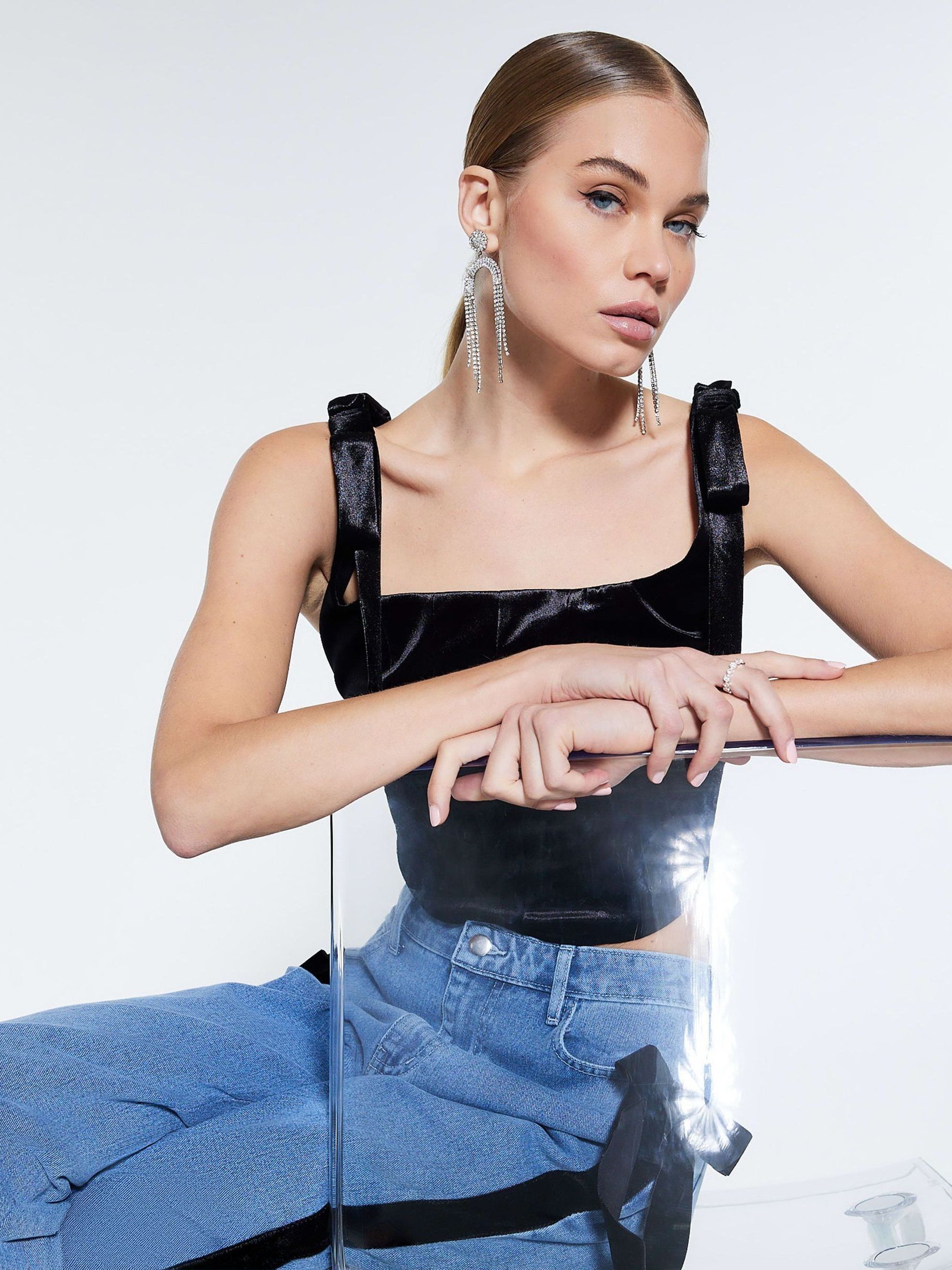 Next：日本 River Island ノースリーブ ベルベット コルセット