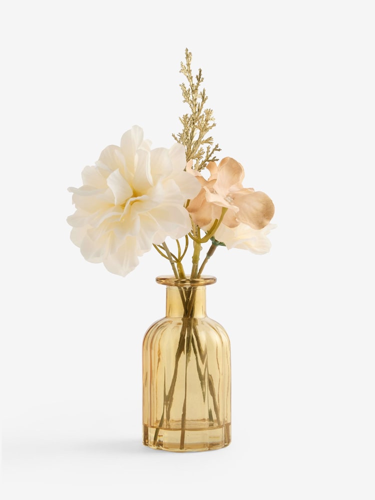 White/Gold Artificial Floral Arrangement In Glass Vase - Image 3 of 3 White/Gold Artificial Floral Arrangement In Glass Vase - Image 3 of 3