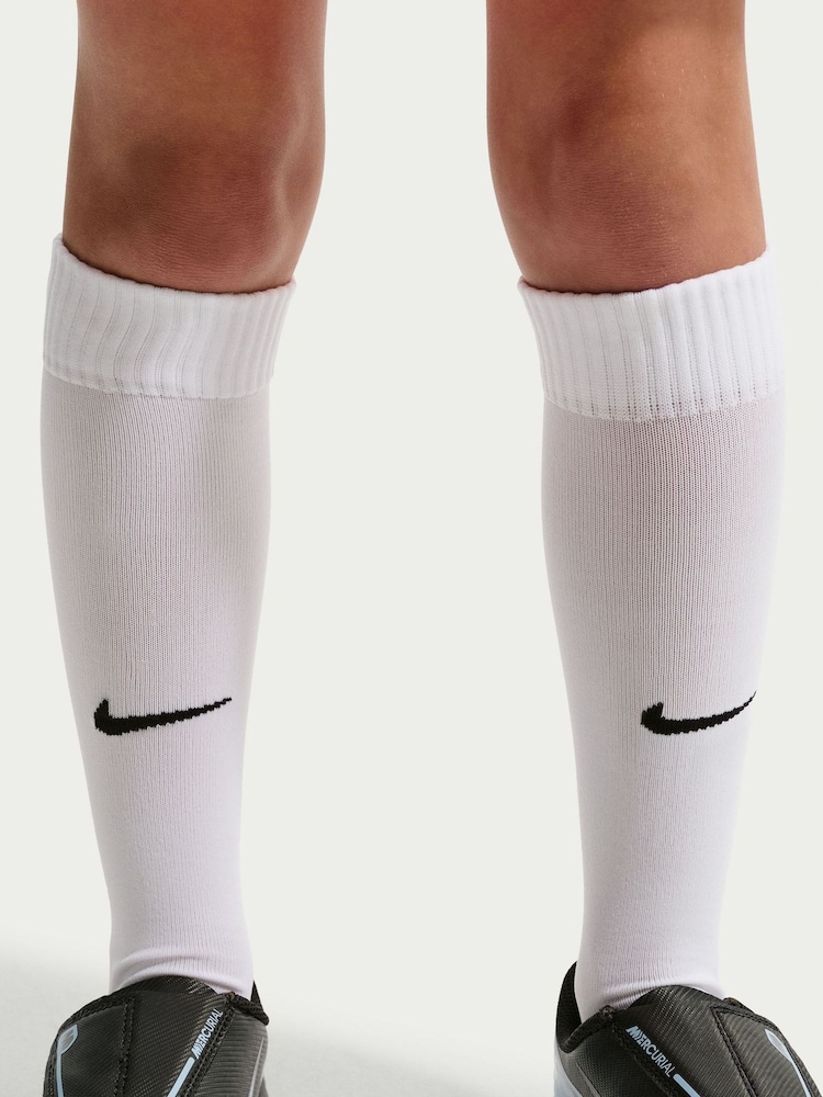 Weiß/Orange - Nike Netherlands 2026 Stadium Little Kids 3 Piece Football Kit - Bild 8 von 8