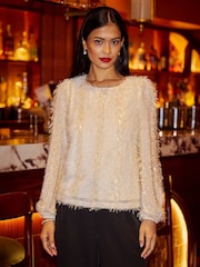 Creme - Yumi Hanging Sequin Long Sleeve Top - Bild 1 von 5