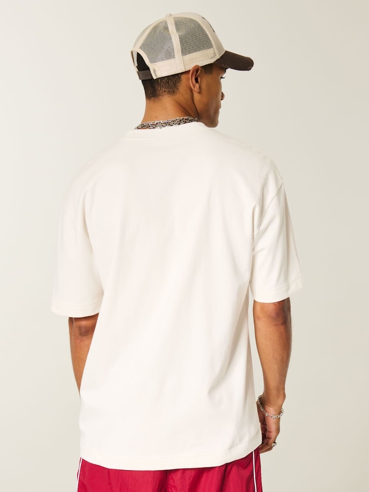 Weiß - Hollister Boxy Cooling Logo Short Sleeve T-Shirt - Bild 2 von 4