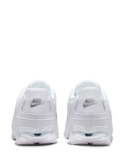Nike White/Silver Reax 8 Trainers - Image 3 of 7