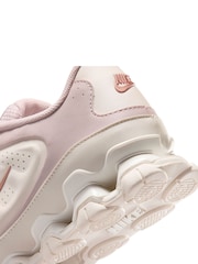 Nike Cream Reax 8 Trainers - Image 6 of 6