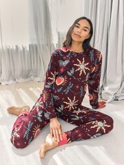 Chelsea Peers Red Maternity Enchanted Glade Print Long Pyjamas Set - Image 6 of 6