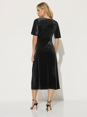 PixieGirl Petite Velour Empire Midi Dress - Imagen 3 de 5
