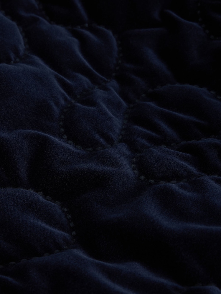 White Stuff Blue Gigi Velvet Quilted Gilet - Image 6 of 6 White Stuff Blue Gigi Velvet Quilted Gilet - Image 6 of 6