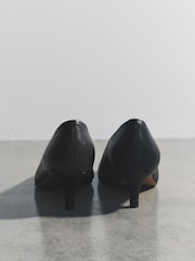 Schwarz - The Set Premium Leather Suede Court Shoes - Bild 8 von 8