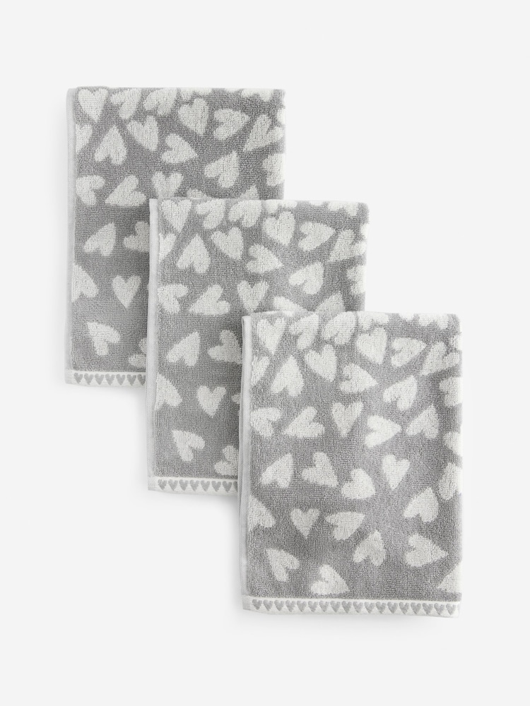 Set of 3 Grey Hearts Patterned Terry Tea Towels - Image 4 of 4