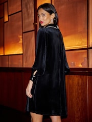 Yumi Black Long Sleeve Velvet Tunic With Diamante Collar - Image 2 of 5