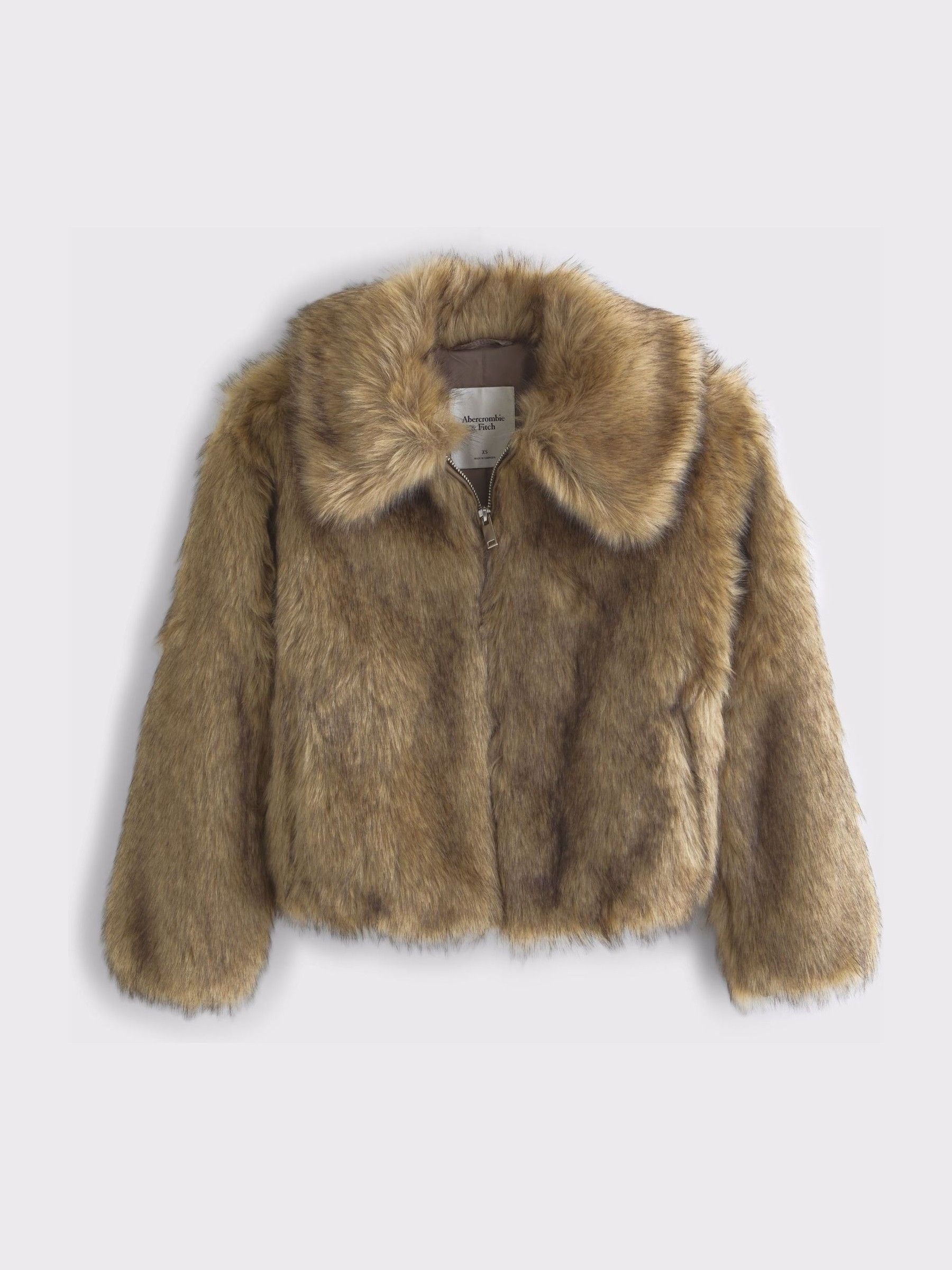 Next：日本 Abercrombie & Fitch フェイクファー クロップド ジップ