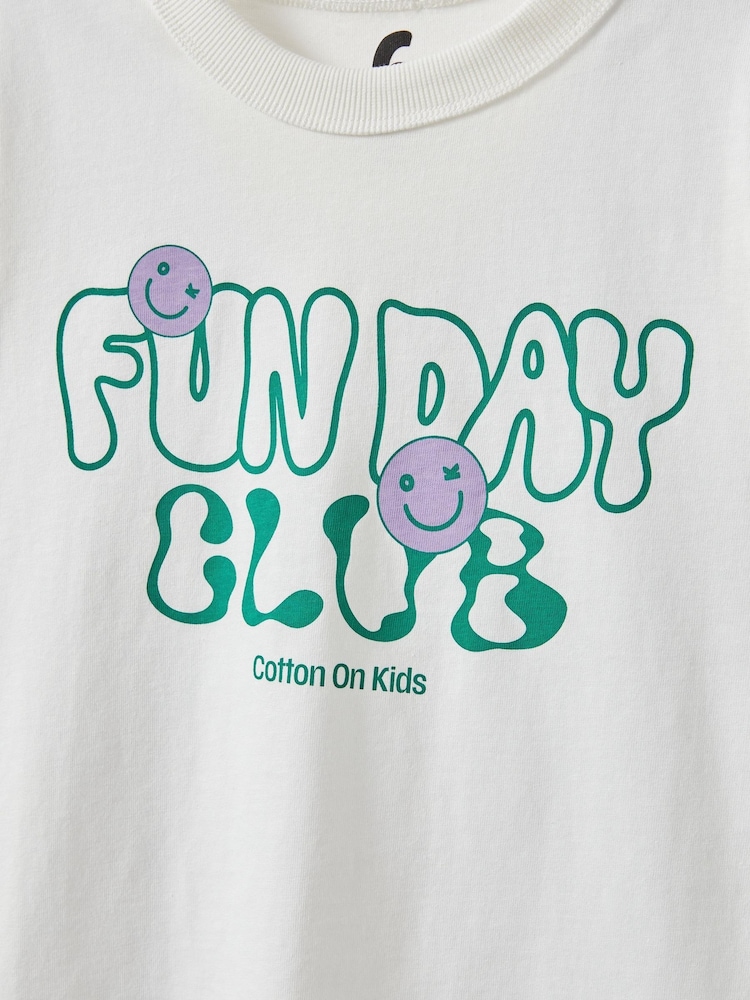 Cotton On Green Poppy Oversize Graphic Print T-Shirt - Image 3 of 3