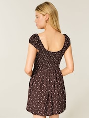 Hollister Brown Button Through Cap Sleeve Mini Dress - Imagen 2 de 3