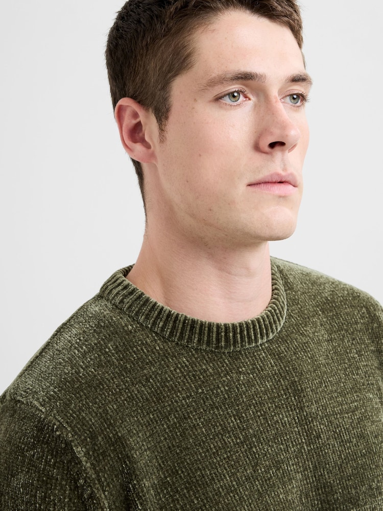 French Connection Green Chenille Knit Crew Neck Long Sleeve Jumper - Image 4 of 4 French Connection Green Chenille Knit Crew Neck Long Sleeve Jumper - Image 4 of 4